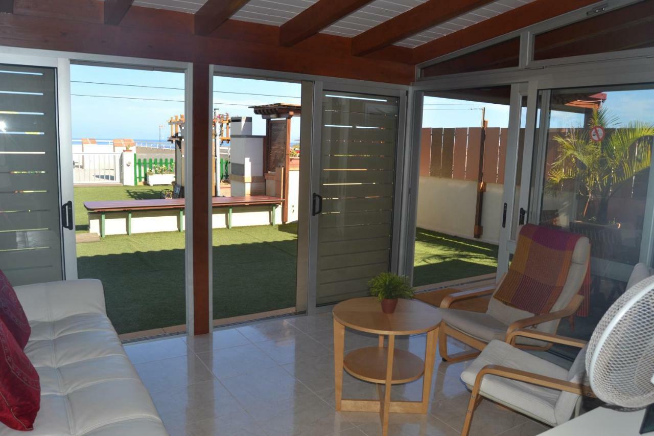 Apartamento Vacacional Relax Frente Al Mar Candelaria Exterior photo